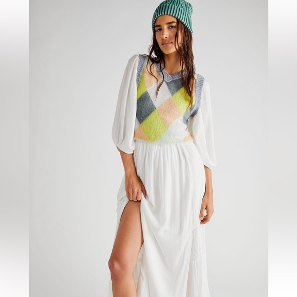 Free People Sweaters - NWT Free People Argyle Quinn Sweater Vest, V-neck wool blend